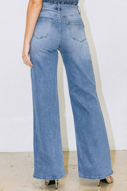 Distressed Wide Fit Jeans - Anew Couture